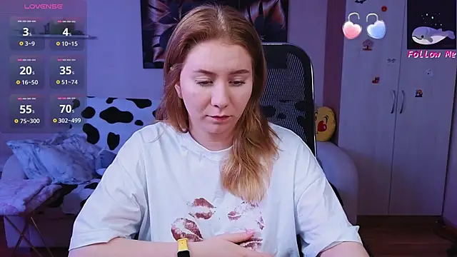 D0nna  online show from 11, 10, 2025