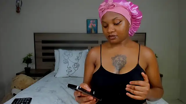 Renee-18 online show from 22, 12, 2024