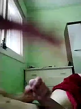 Snapshot of santss009 chatting on 2, 12, 2024 santss009 online show from 2, 12, 2024