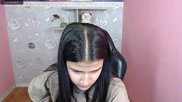 Linda Mattel online show from 13, 12, 2024