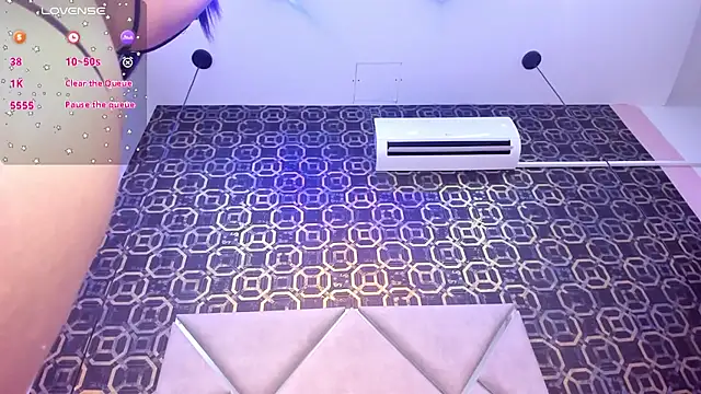 Snapshot of CherryBlossom23 chatting on 10, 9, 2025 CherryBlossom23 online show from 10, 9, 2025