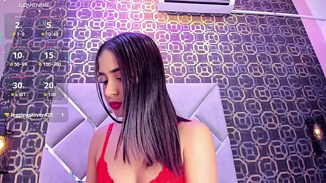 Snapshot of CherryBlossom23 chatting on 22, 11, 2025 CherryBlossom23 online show from 22, 11, 2025