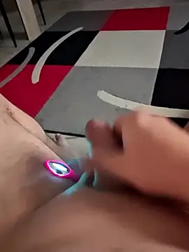 Szeltolo001 online show from 23, 12, 2025