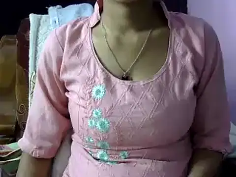 Snapshot of momo_lov chatting on 29, 12, 2024 momo lov online show from 29, 12, 2024