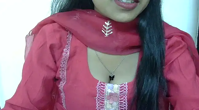 Snapshot of momo_lov chatting on 10, 3, 2025 momo lov online show from 10, 3, 2025