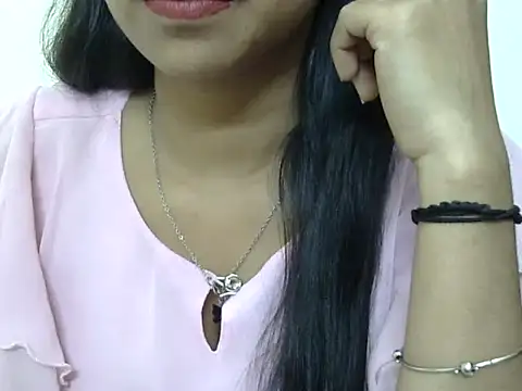 Snapshot of momo_lov chatting on 17, 3, 2025 momo lov online show from 17, 3, 2025