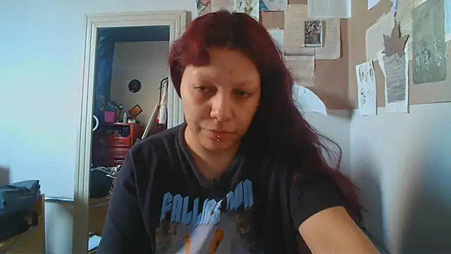 Snapshot of bbyedarling chatting on 20, 9, 2025 bbyedarling online show from 20, 9, 2025