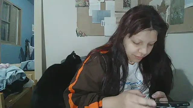 Snapshot of bbyedarling chatting on 22, 10, 2025 bbyedarling online show from 22, 10, 2025