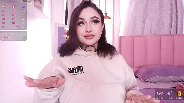 bella-green online show from 23, 12, 2024