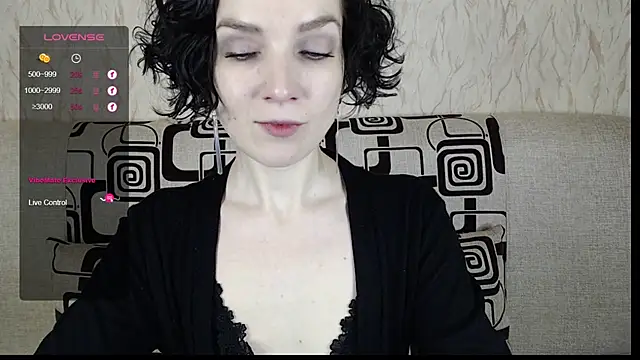 Snapshot of TinaWince chatting on 6, 2, 2025 TinaWince online show from 6, 2, 2025