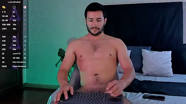 Valentinoford online show from 10, 12, 2024