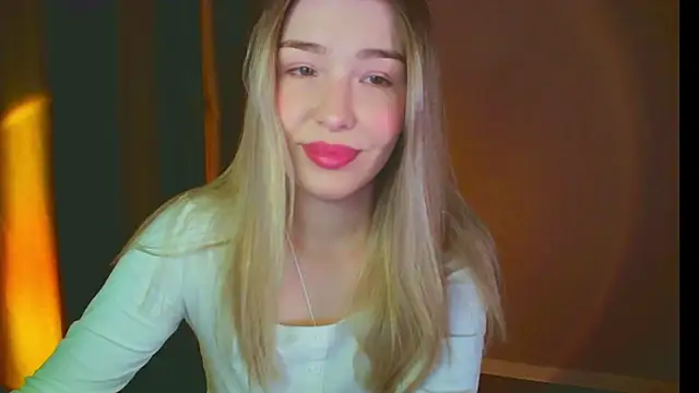 Snapshot of mia_raspberrie chatting on 23, 1, 2025 mia raspberrie online show from 23, 1, 2025