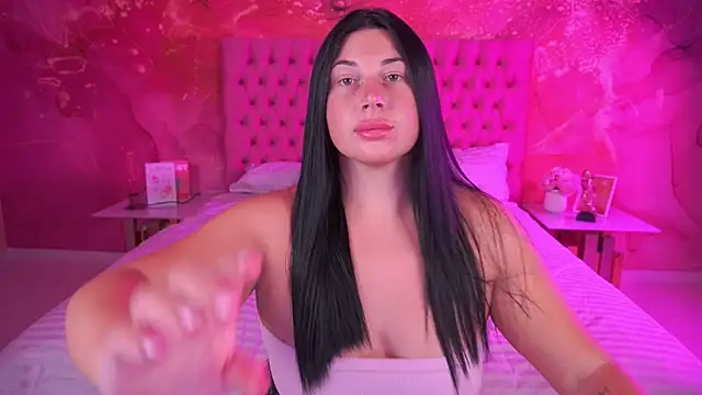 Snapshot of ArianaDarkk chatting on 18, 9, 2025 ArianaDarkk online show from 18, 9, 2025