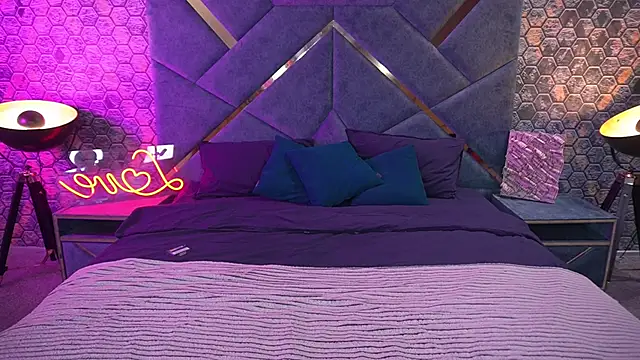 Snapshot of ArianaDarkk chatting on 26, 9, 2025 ArianaDarkk online show from 26, 9, 2025