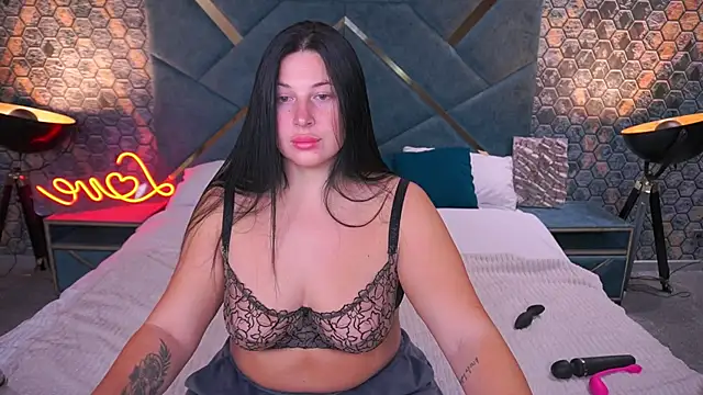 Snapshot of ArianaDarkk chatting on 22, 10, 2025 ArianaDarkk online show from 22, 10, 2025