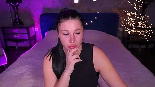 Snapshot of ArianaDarkk chatting on 6, 4, 2026 ArianaDarkk online show from 6, 4, 2026