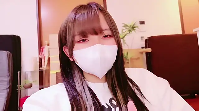 Snapshot of senachinnn chatting on 25, 10, 2025 senachinnn online show from 25, 10, 2025