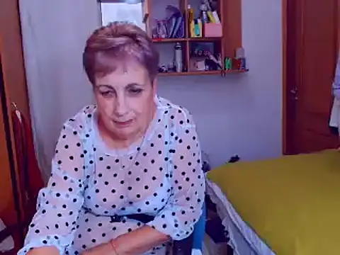 Snapshot of Victoria5643 chatting on 1, 12, 2024 Victoria5643 online show from 1, 12, 2024