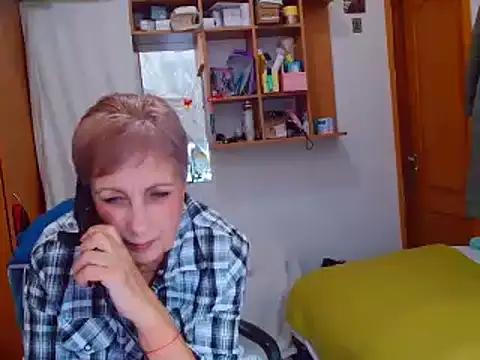 Snapshot of Victoria5643 chatting on 10, 12, 2024 Victoria5643 online show from 10, 12, 2024