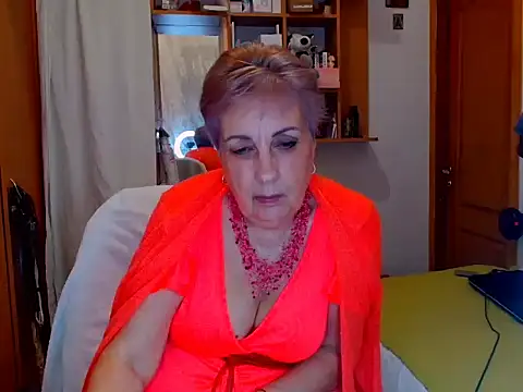 Snapshot of Victoria5643 chatting on 6, 3, 2025 Victoria5643 online show from 6, 3, 2025