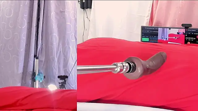 Criistal Thompson online show from 4, 11, 2025