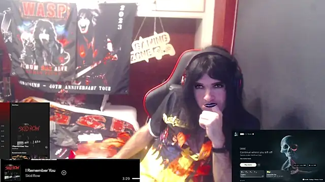 Snapshot of Rocker_Assassin66630 chatting on 13, 12, 2025 Rocker Assassin66630 online show from 13, 12, 2025