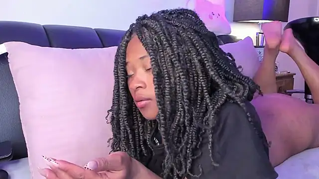 Snapshot of Anneth__M chatting on 16, 3, 2025 Anneth M online show from 16, 3, 2025
