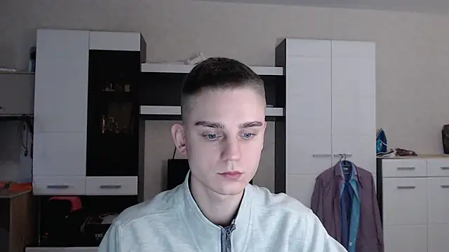Snapshot of angryzan chatting on 9, 1, 2025 angryzan online show from 9, 1, 2025