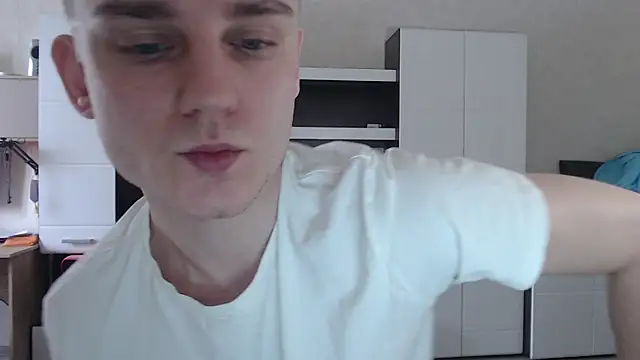 Snapshot of angryzan chatting on 23, 1, 2025 angryzan online show from 23, 1, 2025