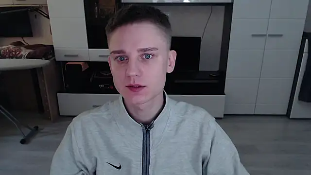 Snapshot of angryzan chatting on 10, 10, 2025 angryzan online show from 10, 10, 2025