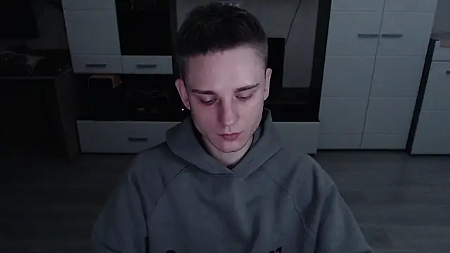 Snapshot of angryzan chatting on 28, 10, 2025 angryzan online show from 28, 10, 2025