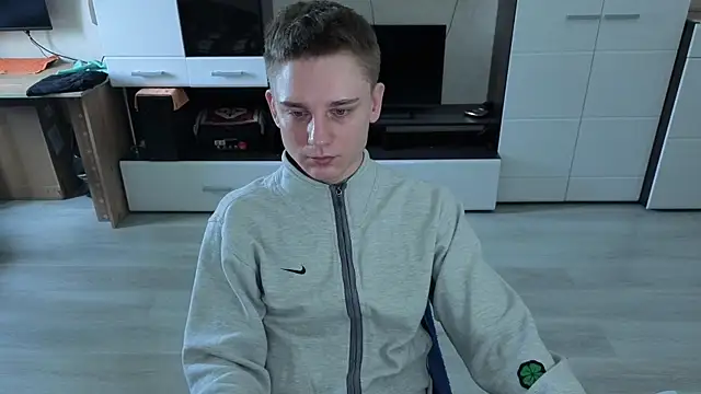 Snapshot of angryzan chatting on 12, 11, 2025 angryzan online show from 12, 11, 2025