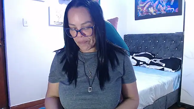 sofia lopez76 online show from 10, 9, 2025