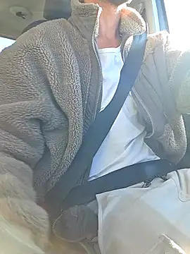 Snapshot of Zeefy chatting on 30, 9, 2025 Zeefy online show from 30, 9, 2025