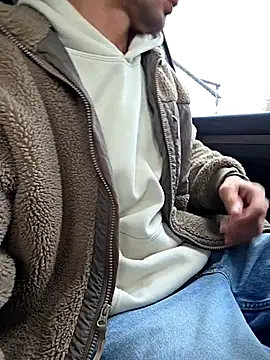 Snapshot of Zeefy chatting on 15, 10, 2025 Zeefy online show from 15, 10, 2025