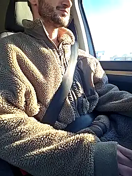 Snapshot of Zeefy chatting on 7, 3, 2026 Zeefy online show from 7, 3, 2026