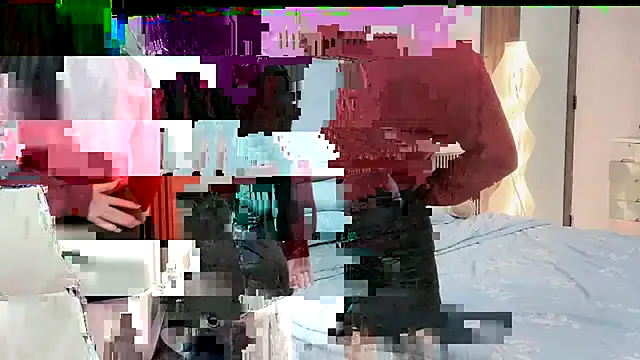 Snapshot of _Ely_ chatting on 27, 10, 2025 Ely online show from 27, 10, 2025