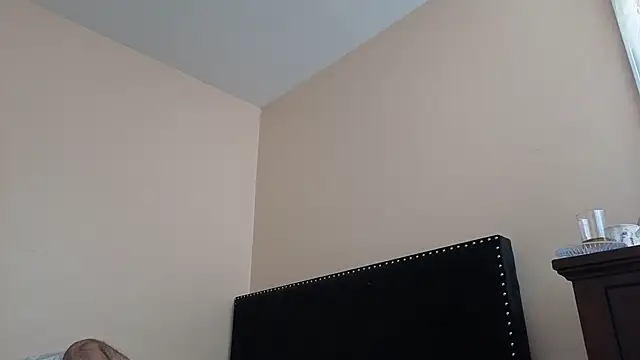 hailzeffn online show from 4, 10, 2025