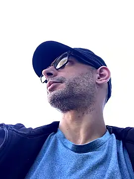 hailzeffn online show from 8, 3, 2026