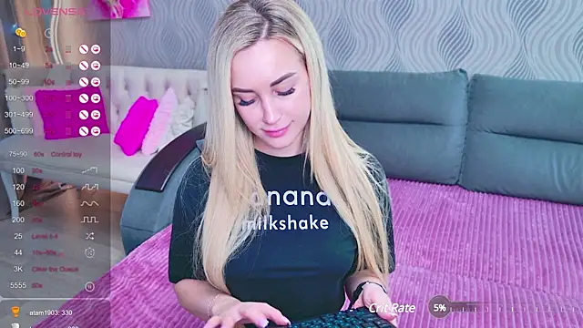 Snapshot of ExplosiveStuff chatting on 13, 2, 2025 ExplosiveStuff online show from 13, 2, 2025