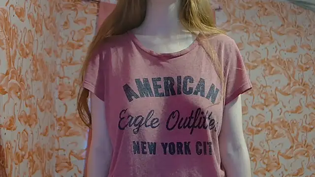 Snapshot of strawberrysmoothie chatting on 30, 9, 2025 strawberrysmoothie online show from 30, 9, 2025