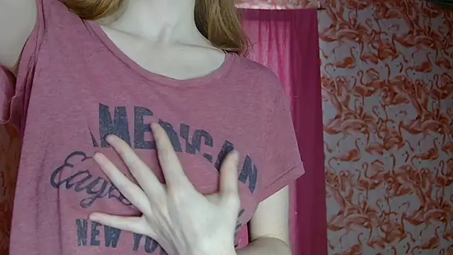 strawberrysmoothie online show from 12, 6, 2026