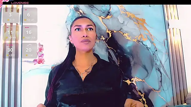 khiara moretti online show from 19, 12, 2025