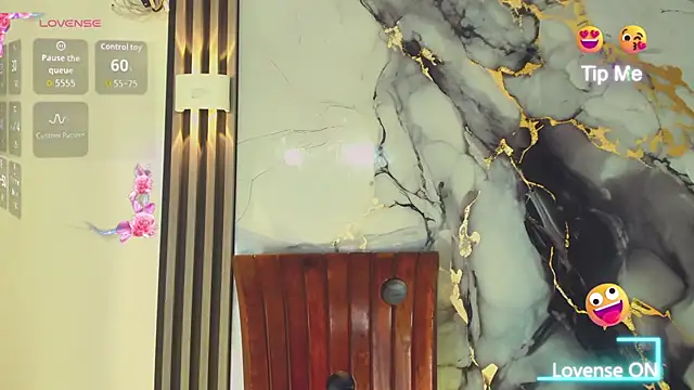 khiara moretti online show from 17, 2, 2026