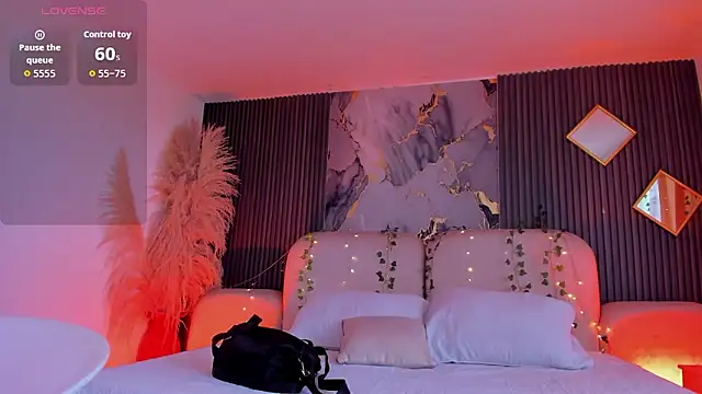 Agathaargent  online show from 14, 3, 2026