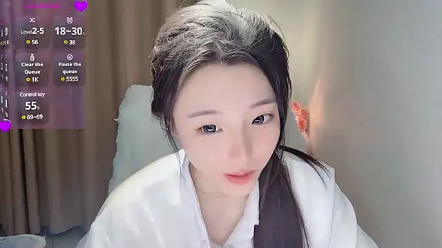 Snapshot of Duomiz chatting on 14, 3, 2025 Duomiz online show from 14, 3, 2025