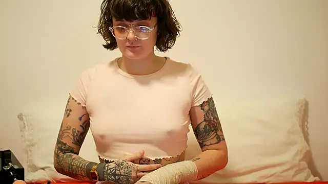Snapshot of lucyxxxbot chatting on 17, 9, 2025 lucyxxxbot online show from 17, 9, 2025