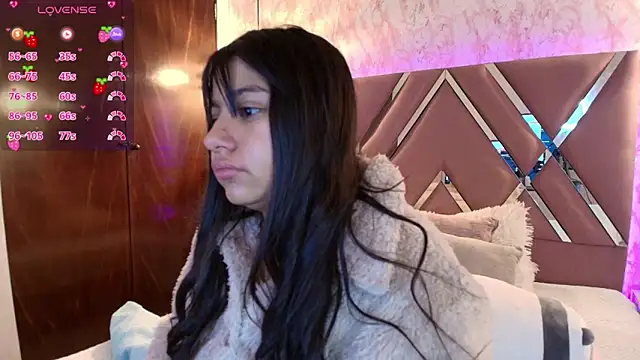 Miaa Smiith1 online show from 1, 2, 2025