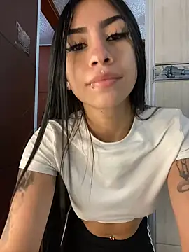 Snapshot of Bunny_sexy01 chatting on 7, 4, 2026 Bunny sexy01 online show from 7, 4, 2026