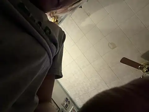 Snapshot of watermellonpussy chatting on 3, 2, 2026 watermellonpussy online show from 3, 2, 2026